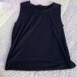 black muscle tank